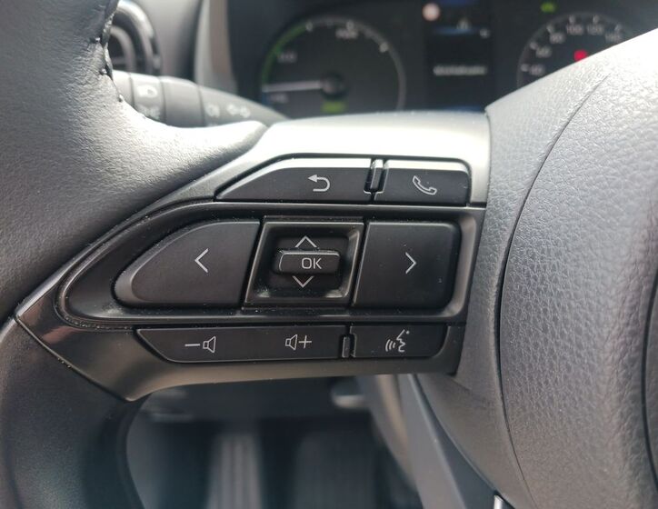 Toyota Yaris 18
