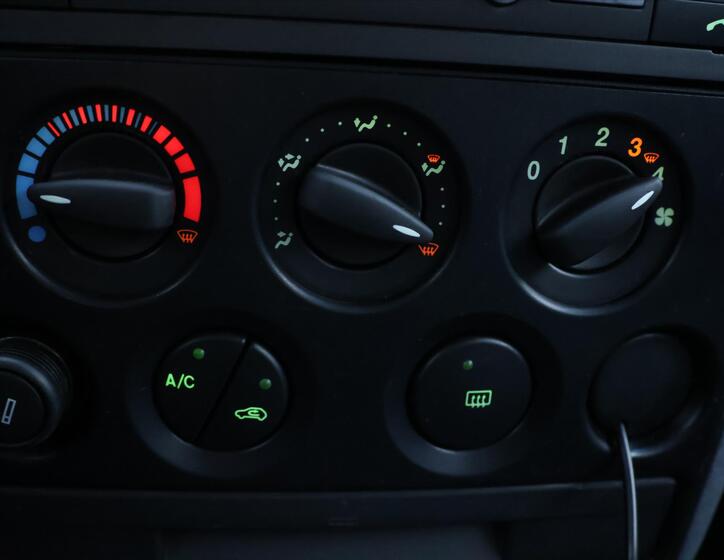 Ford Tourneo Connect 18