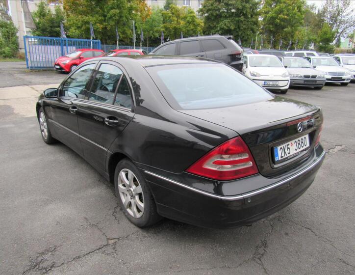 Mercedes-Benz Třídy C 4
