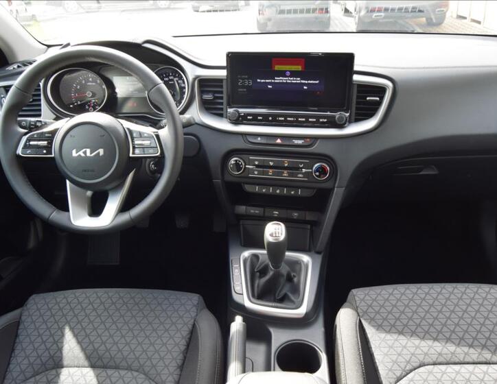 KIA Ceed 5