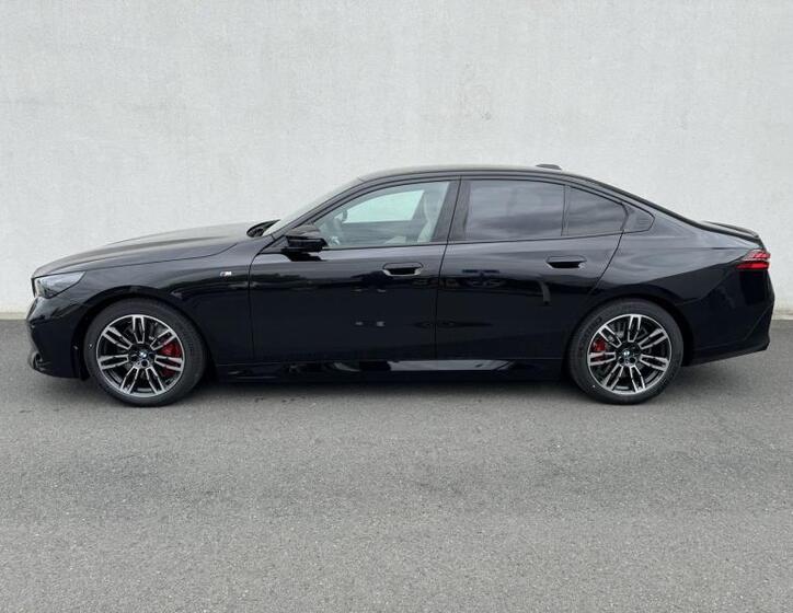 BMW i5 3