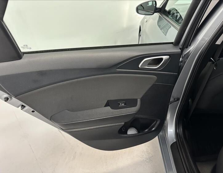 KIA Ceed 37
