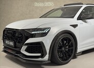 Audi RS Q8 5