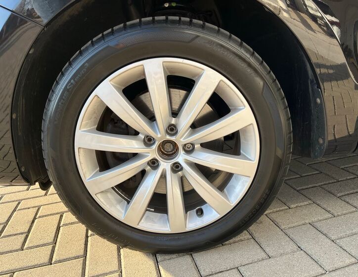 Volkswagen Sharan 30