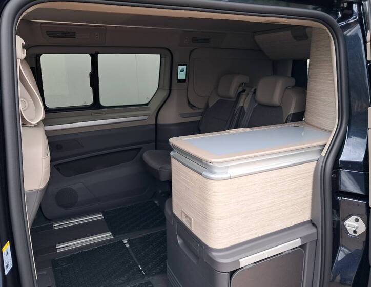 Volkswagen California 24