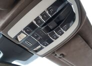 Porsche Cayenne 45