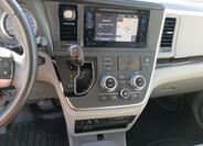 Toyota Sienna 23