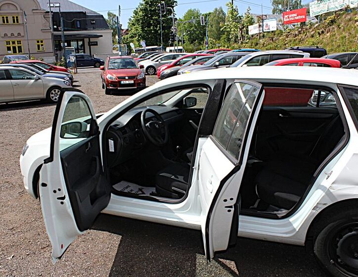 Škoda Rapid 13