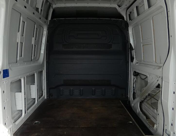 Mercedes-Benz Sprinter 18