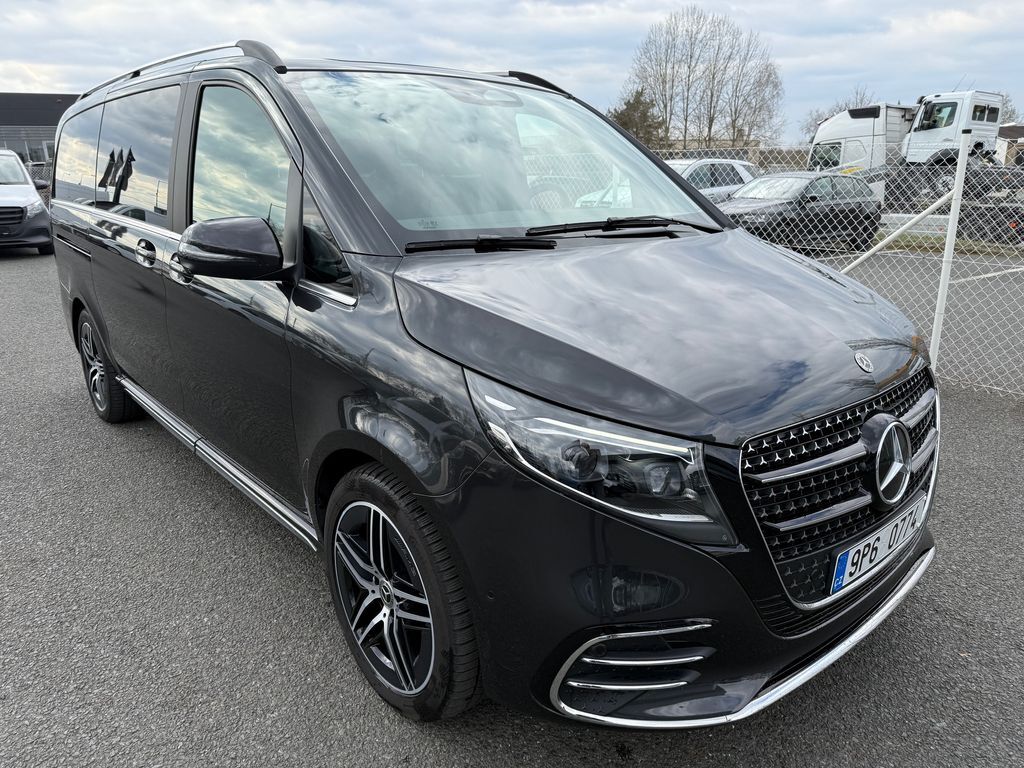 Mercedes-Benz Třídy V 9