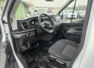 Ford Transit 8