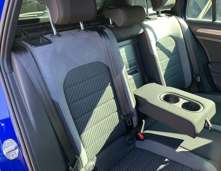 Volkswagen Golf 25