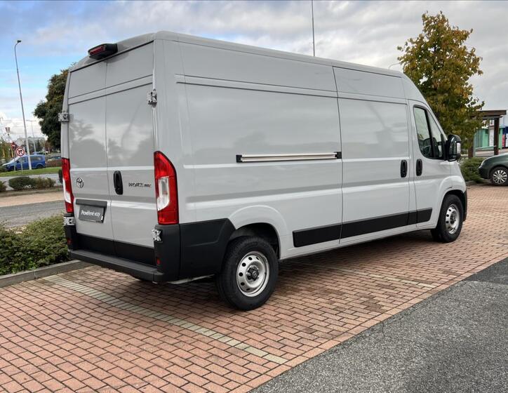Toyota ProAce 15