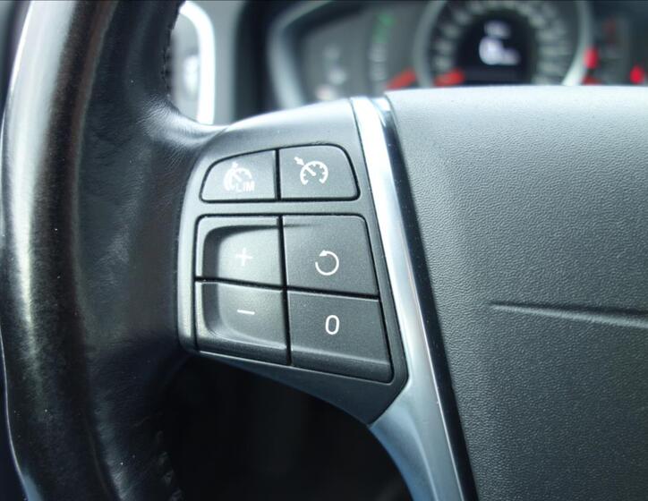 Volvo V60 28