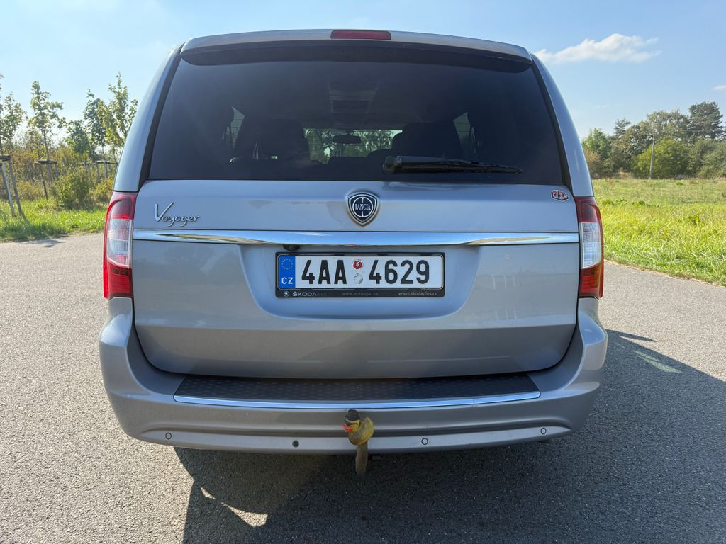 Lancia Voyager