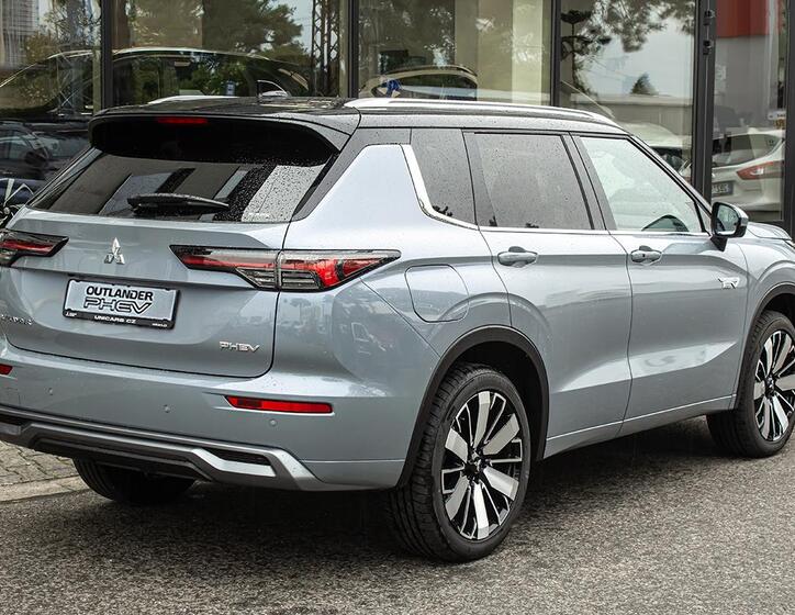 Mitsubishi Outlander 5