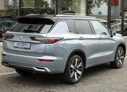 Mitsubishi Outlander 5