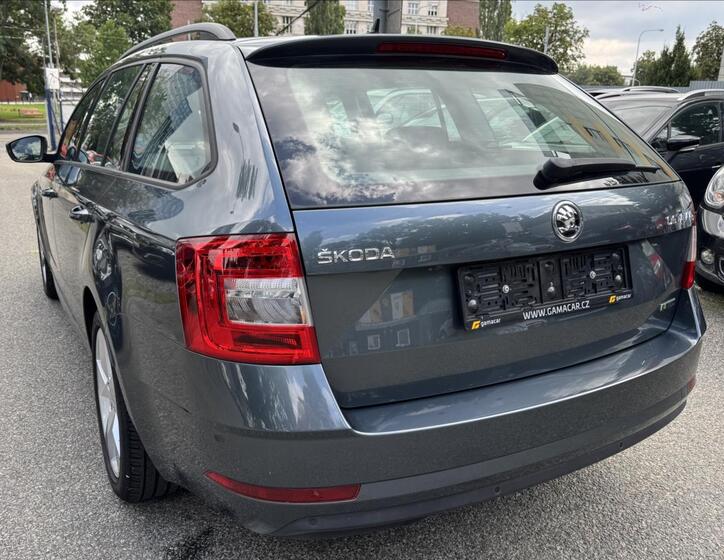 Škoda Octavia 8
