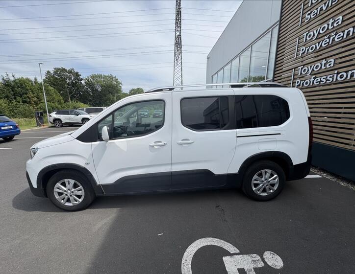 Peugeot Rifter 3