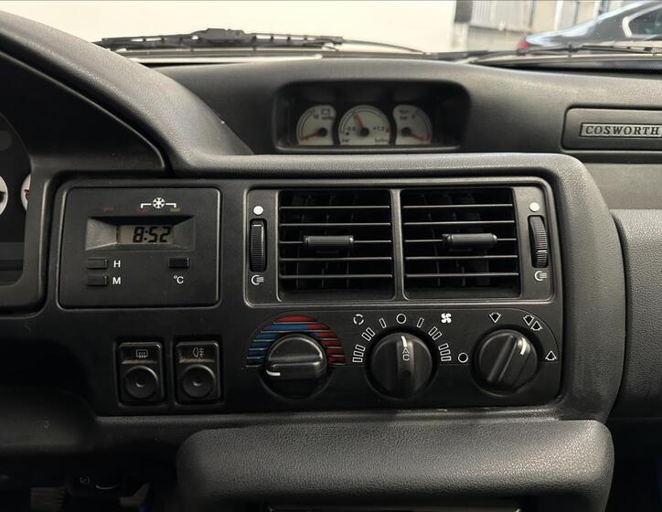 Ford Escort 11