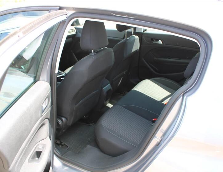 Peugeot 308 11