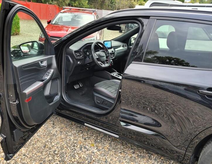 Ford Kuga 7