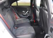 Mercedes-Benz CLA 15