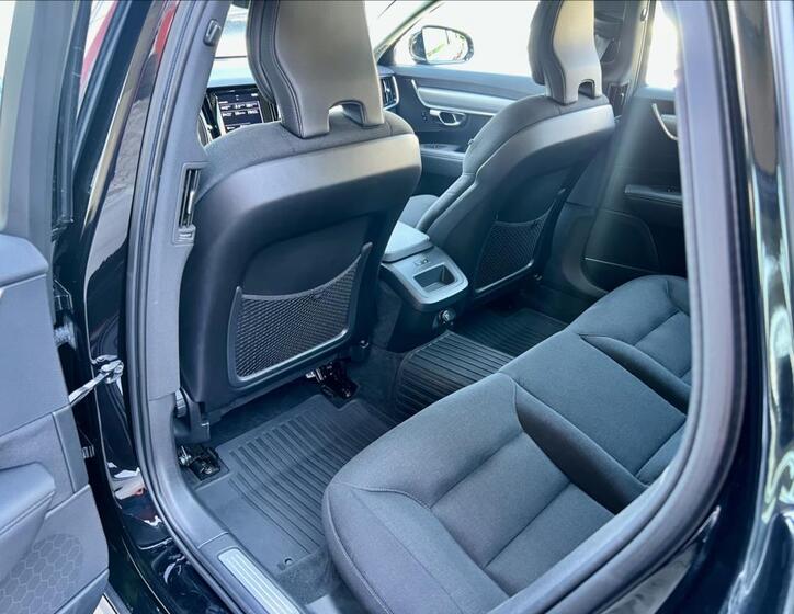 Volvo V90 14