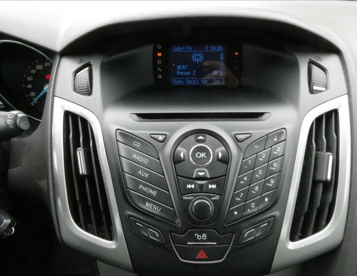 Ford Focus 26