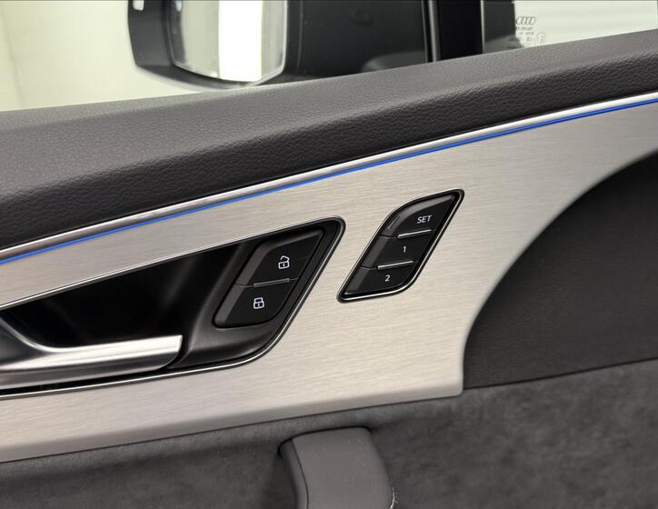 Audi Q7 29