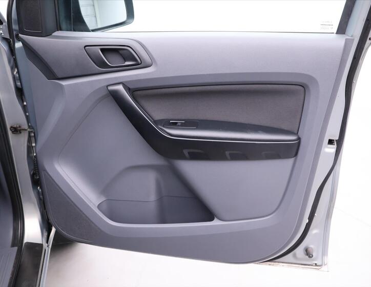Ford Ranger 13