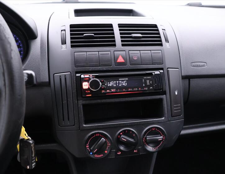 Volkswagen Polo 16
