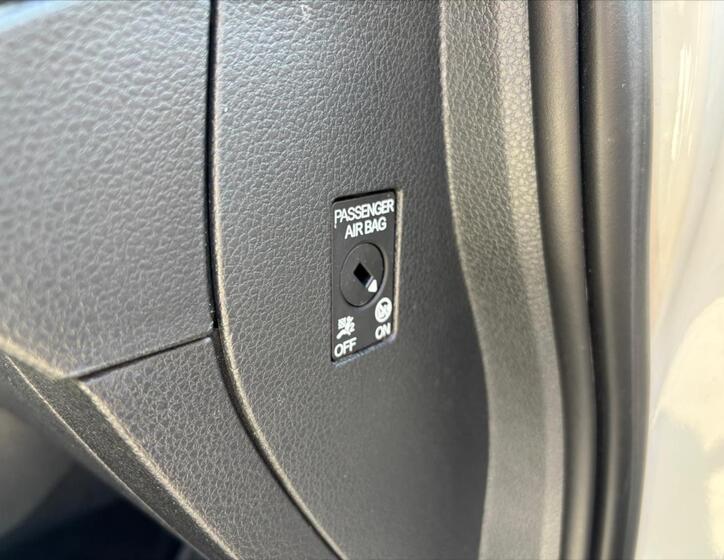 Volkswagen Caddy 19