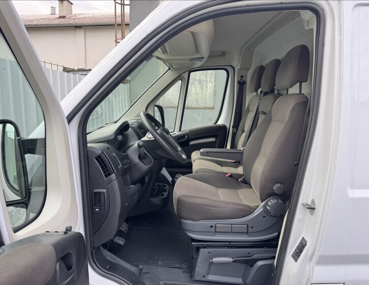 Peugeot Boxer 27