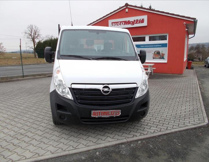 Opel Movano 2