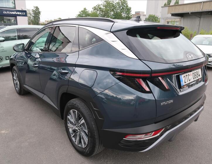 Hyundai Tucson 4
