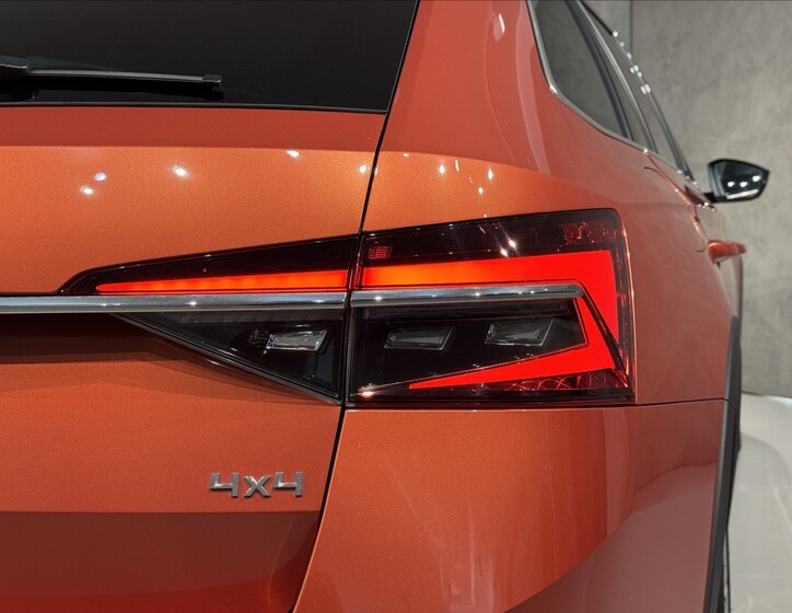 Škoda Superb 11