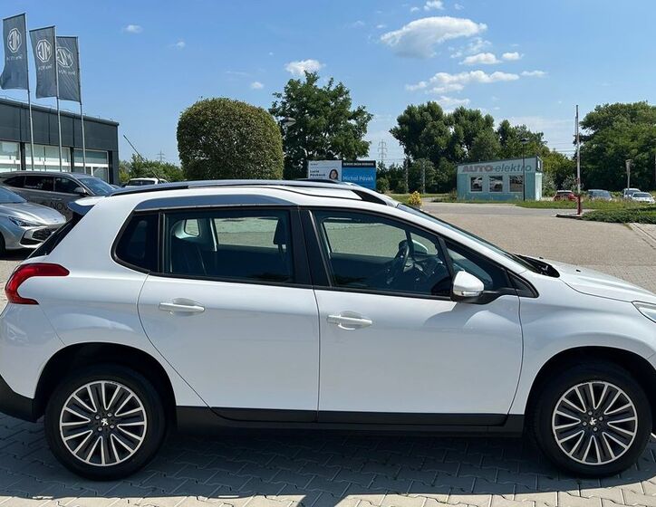 Peugeot 2008 16