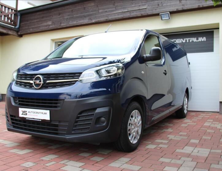 Opel Vivaro 1