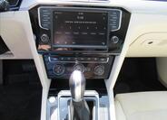 Volkswagen Passat 18
