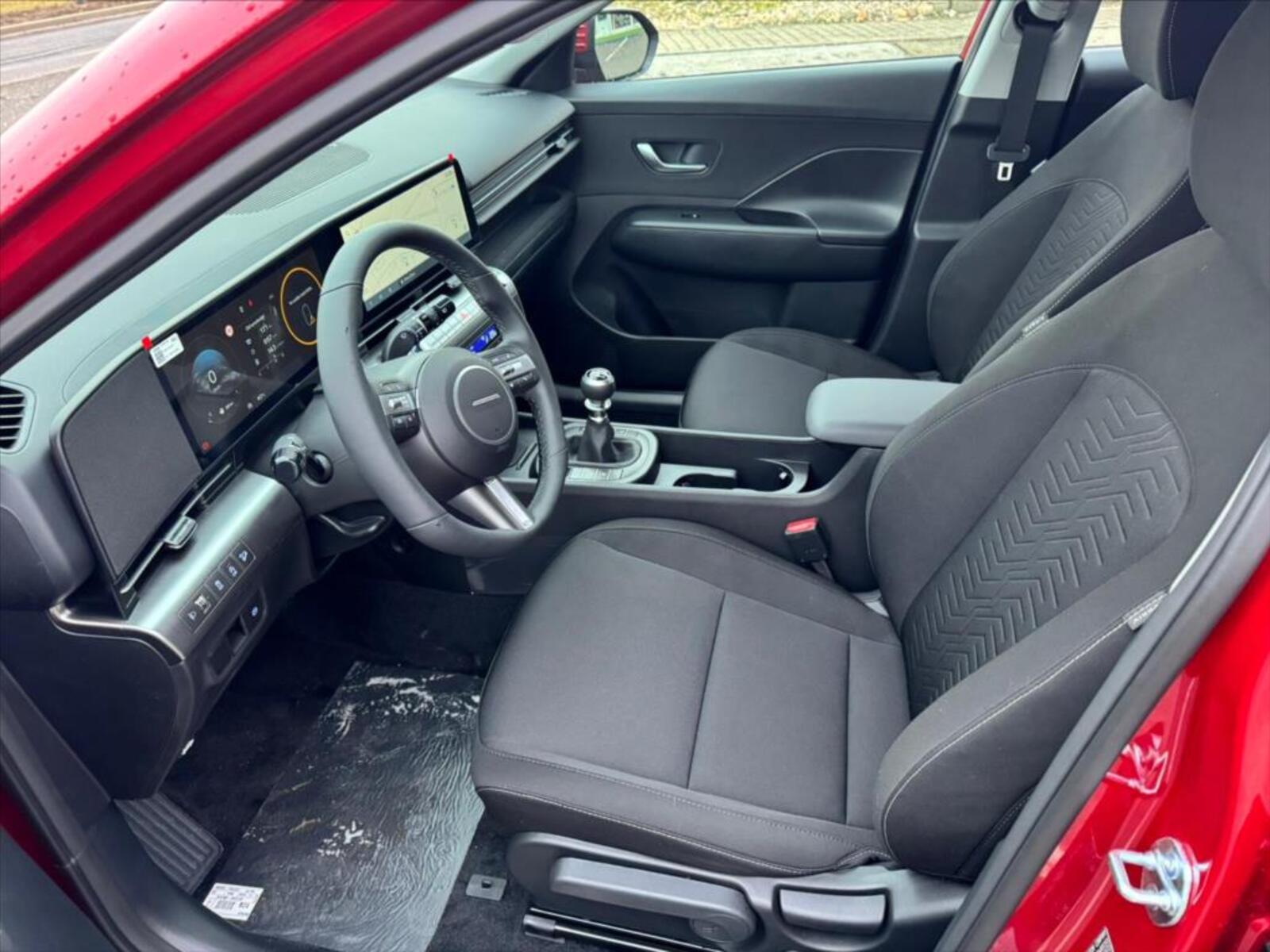Hyundai Kona 5