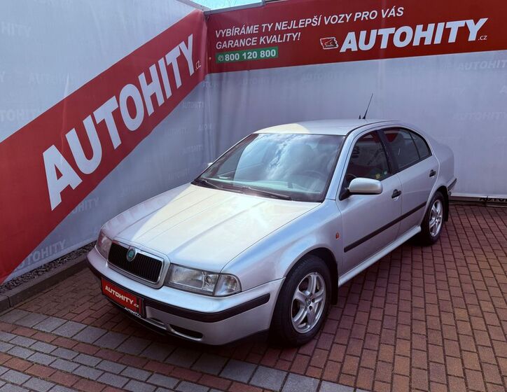 Škoda Octavia 1