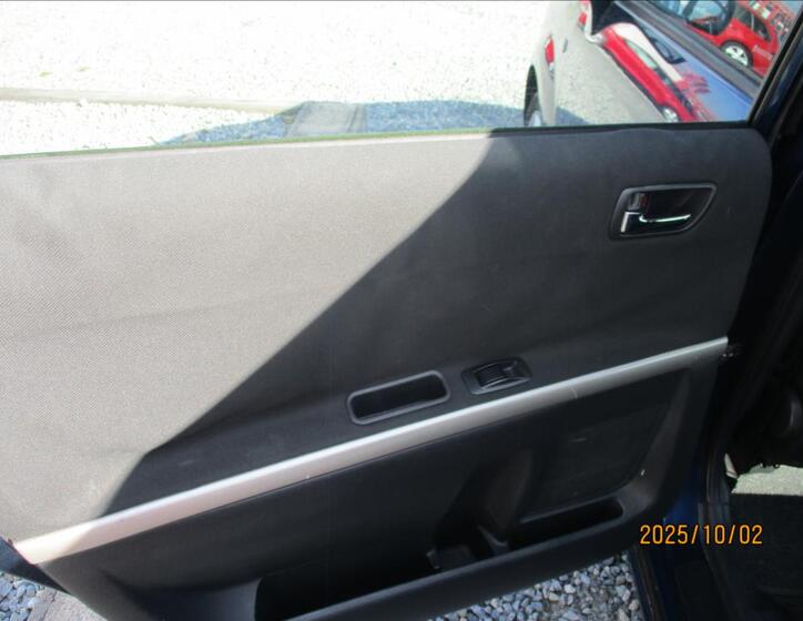 Toyota Corolla Verso 10