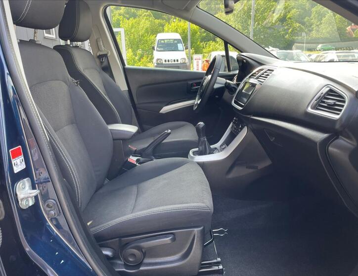 Suzuki SX4 S-Cross 9