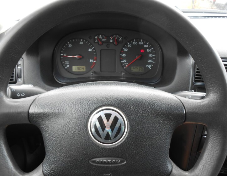 Volkswagen Golf 22