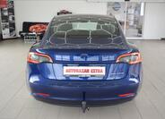 Tesla Model 3 7