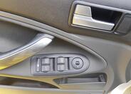 Ford C-MAX 14