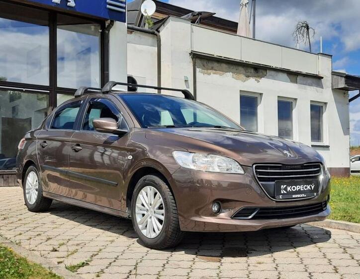 Peugeot 301 8
