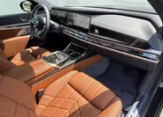 BMW i7 9