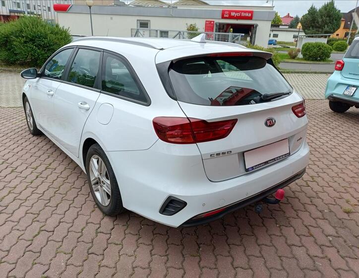 KIA Ceed 9